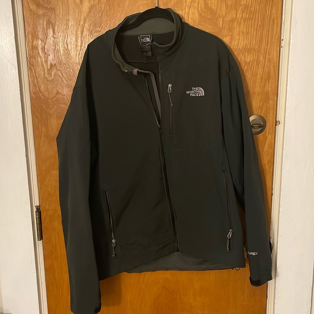 The North Face Men's Black Softshell Jacket